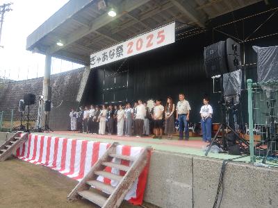 ぎゃあな祭ステージ整列